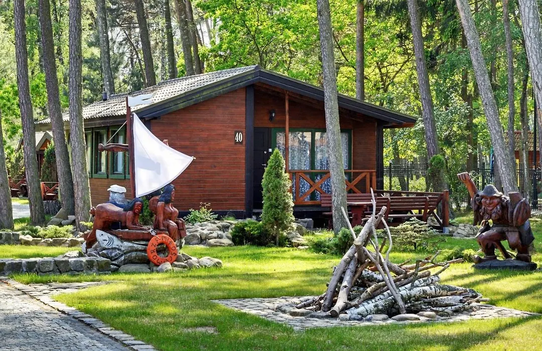 Ośrodek Wczasowy Leśny Resort Mielno-1